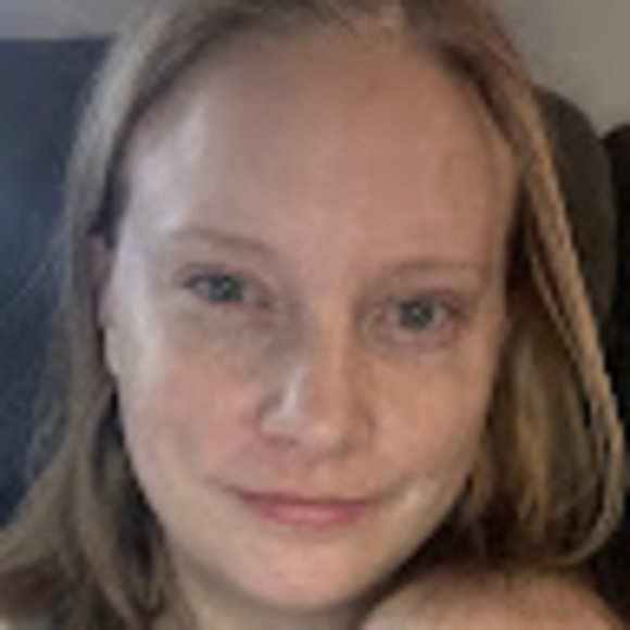 Meet your Posher, Jenny - Picture 1 of 1